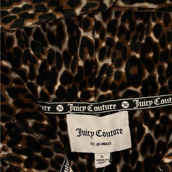 NEW!  Juicy Couture Leopard Velour Jacket with Pockets LARGE - Picture 2 of 3